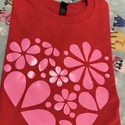 NEW Valentines Gilden Tshirt - ALL SIZES. $12