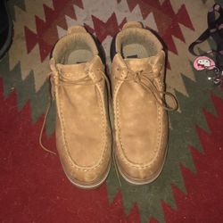 Lugz Shoes For $4.00
