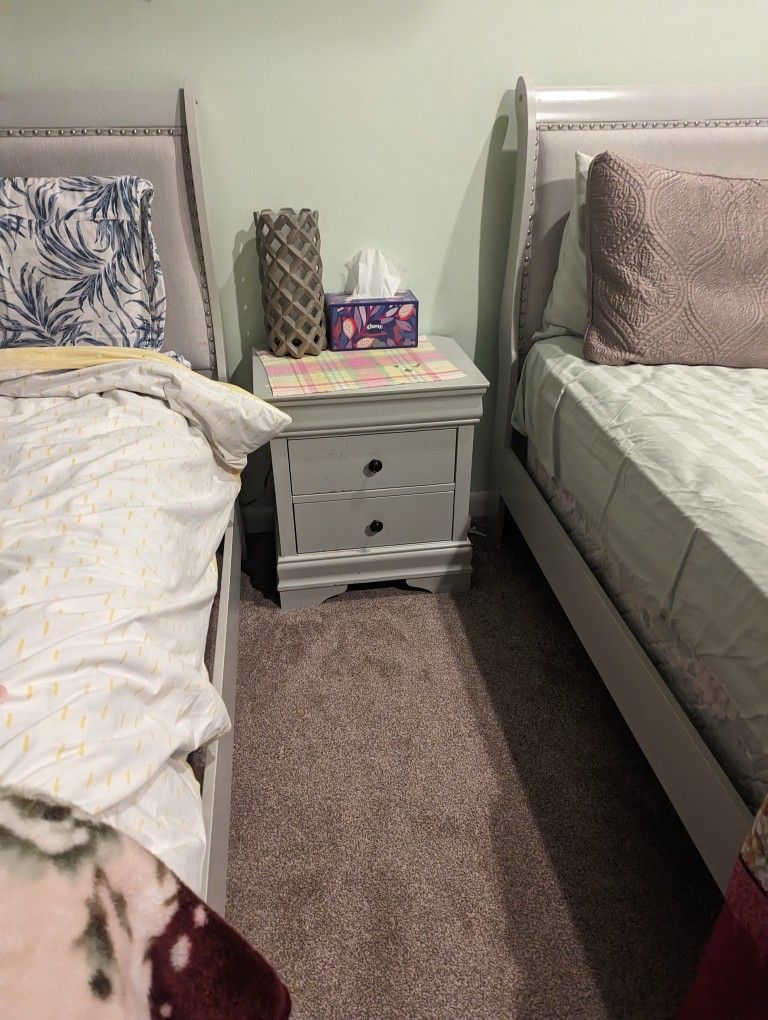 Twin Bedroom Set 