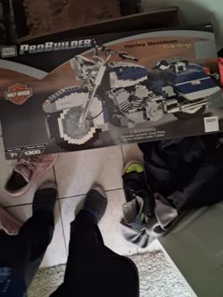 Two Harley Davidson Pro Builder models Soft Tail and Road King