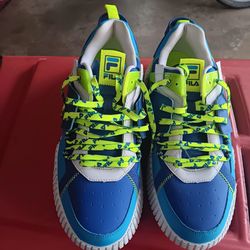 FILA SIZE 13