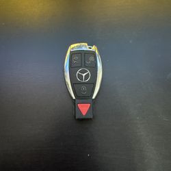 2017 MERCEDES C-Class KEYLESS ENTRY REMOTE KEY FOB TRANSMITTER OEM