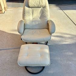 Copenhagen Recliner Chair & Ottoman 