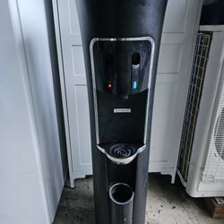 Water Dispenser 