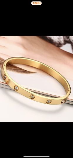 18k Gold Plated Bangle 
