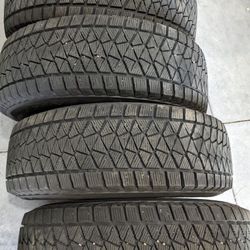 4 Winter Tires with Wheels (225/70R-16 Bridgestone Blizzak DM-V2