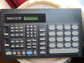 ROLAND R-70 human rhythm composer drum machine