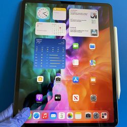 Apple IPad Pro 12.9” 4th Generation (2020 Model/ Face ID/Liquid Retina) 128GB with pen, keyboard & Accessories (Apple pencil supported)