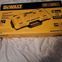 Dewalt  Multi Port  Fast Charger  New