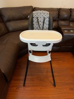 FISHER PRICE HIGH CHAIR