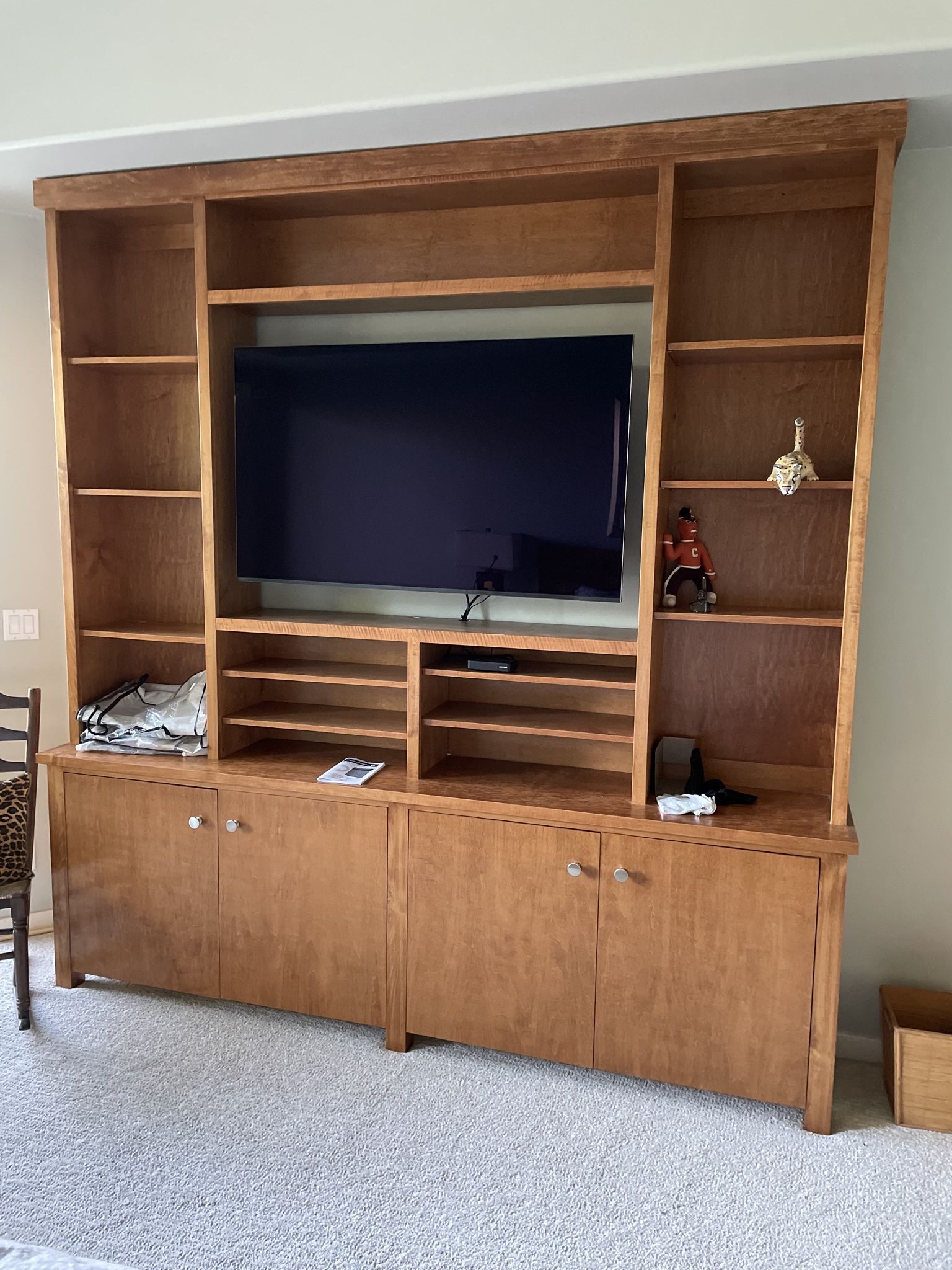 Free Entertainment Center for Sale in Scottsdale, AZ OfferUp