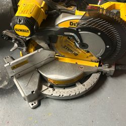 Dewalt 12 inch chopsaw