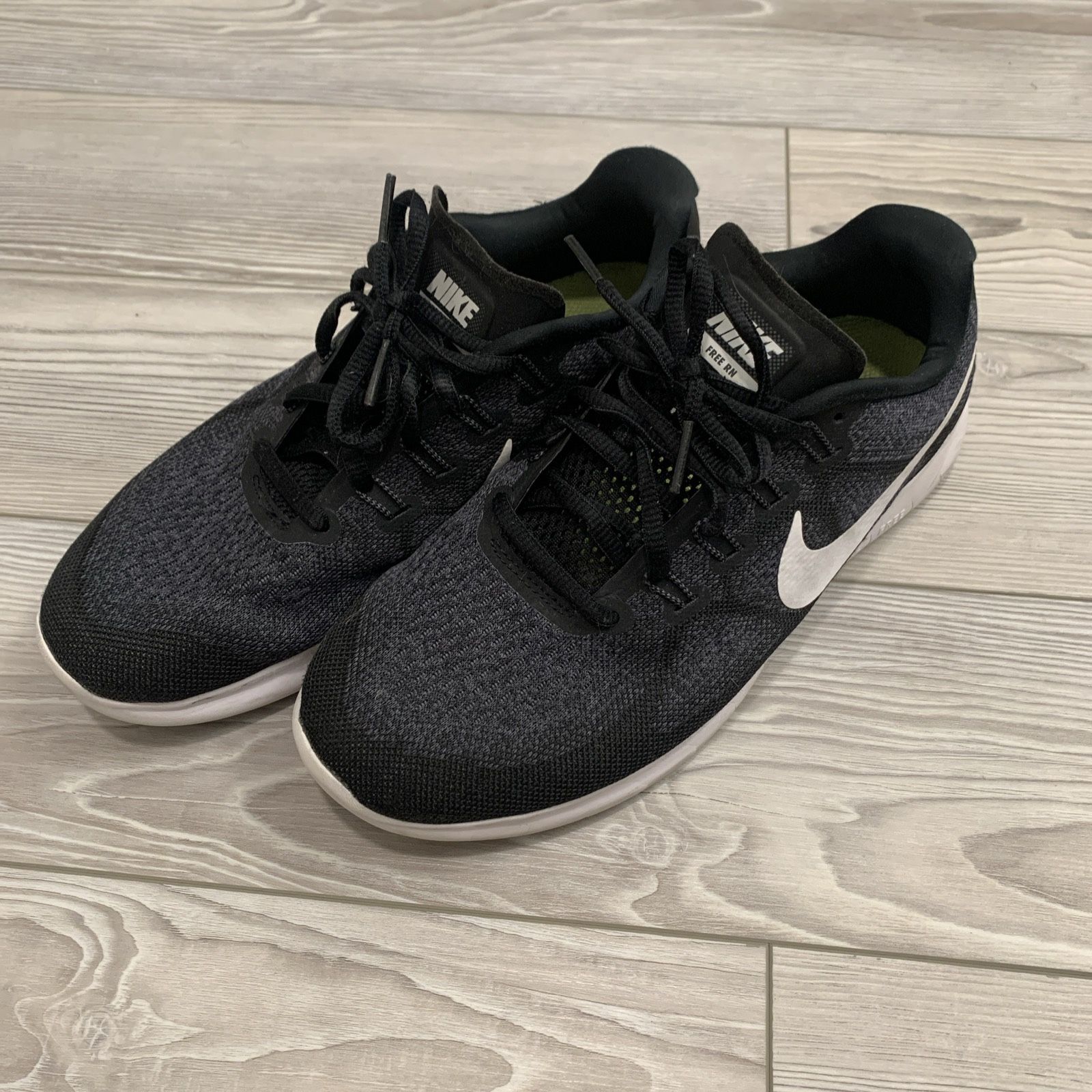 Size 9 - Nike Free RN 2017 Black