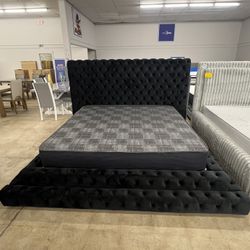 Velvet Step Bed 
