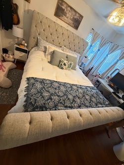 Cal King frame (no mattress)