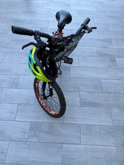 18 inch bike with helmet
