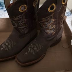 La Sierra Boots