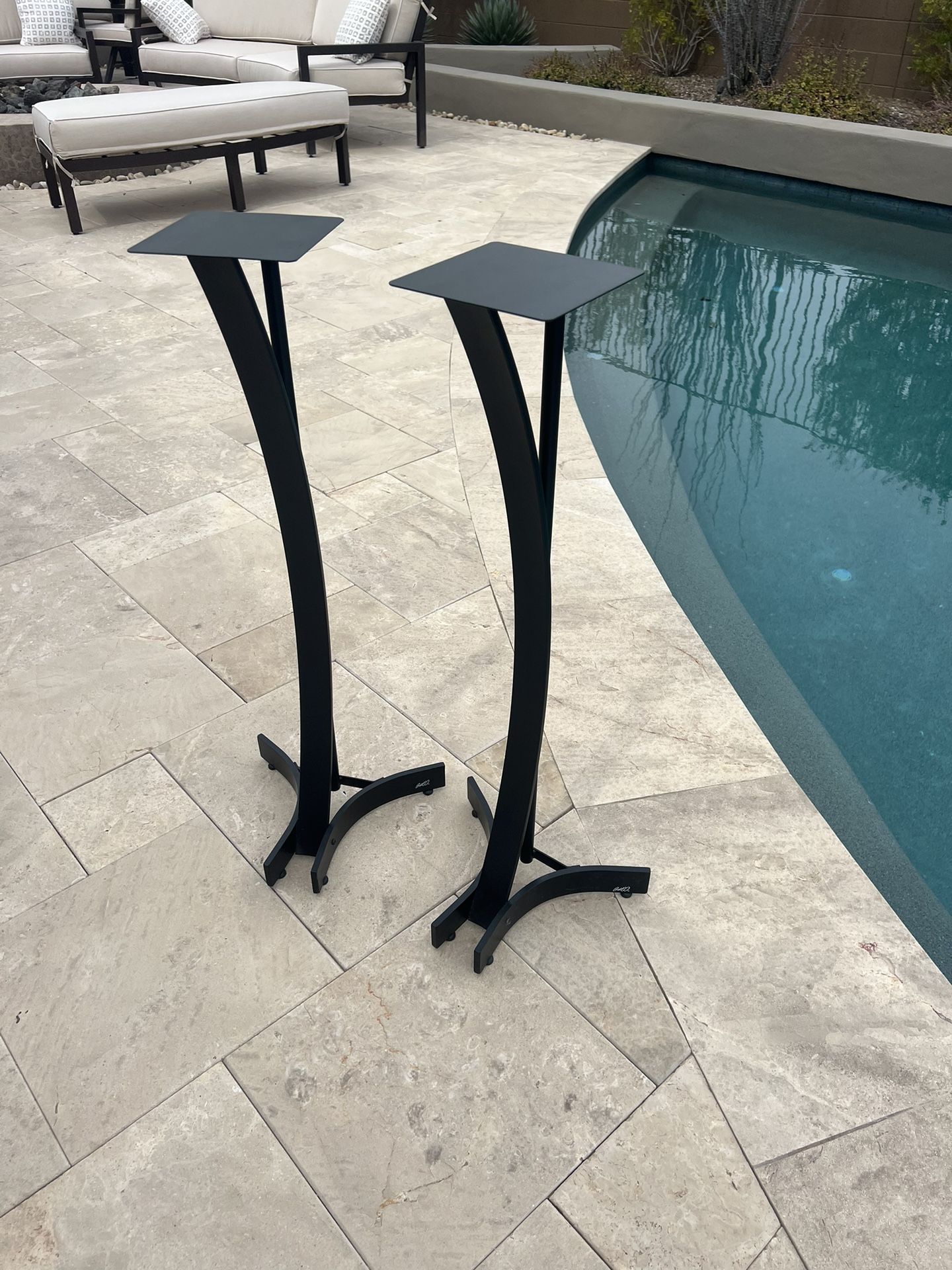 Bell O Speaker Stands