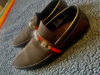 Men's Shoes / Size 11