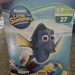 Huggies little swimmers $10