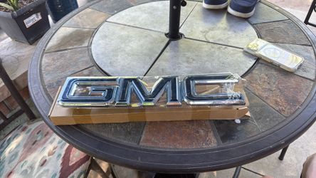 GMC sign