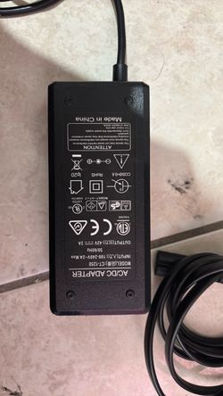 AC/DC Adapter Model CT-1250 42V 2A