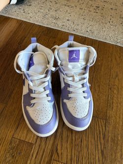 Air Jordan 1 Mid Purple White Sneakers