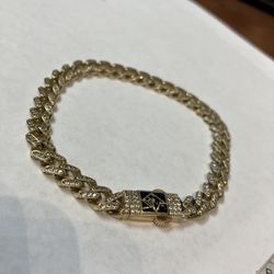 10k Gold Bracelet #110022-4 MJ