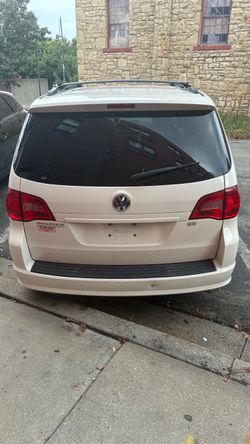 2009 Volkswagen Routan