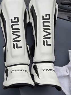 Fiving Leg Pads Size Large
