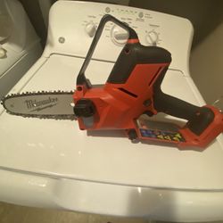 Milwaukee M18 Fuel Hatchet Pruning Saw- 8” Bar