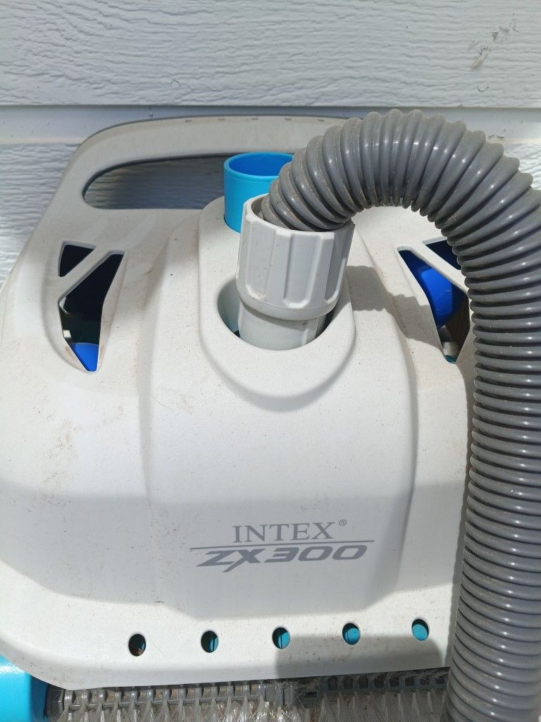 Portable Pool Cleaner