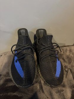 Adidas Yeezy Boost 350 V2 Dazzling Blue