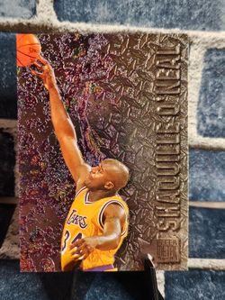 Shaquille O'Neal Fleer Metal Lakers Trading Card