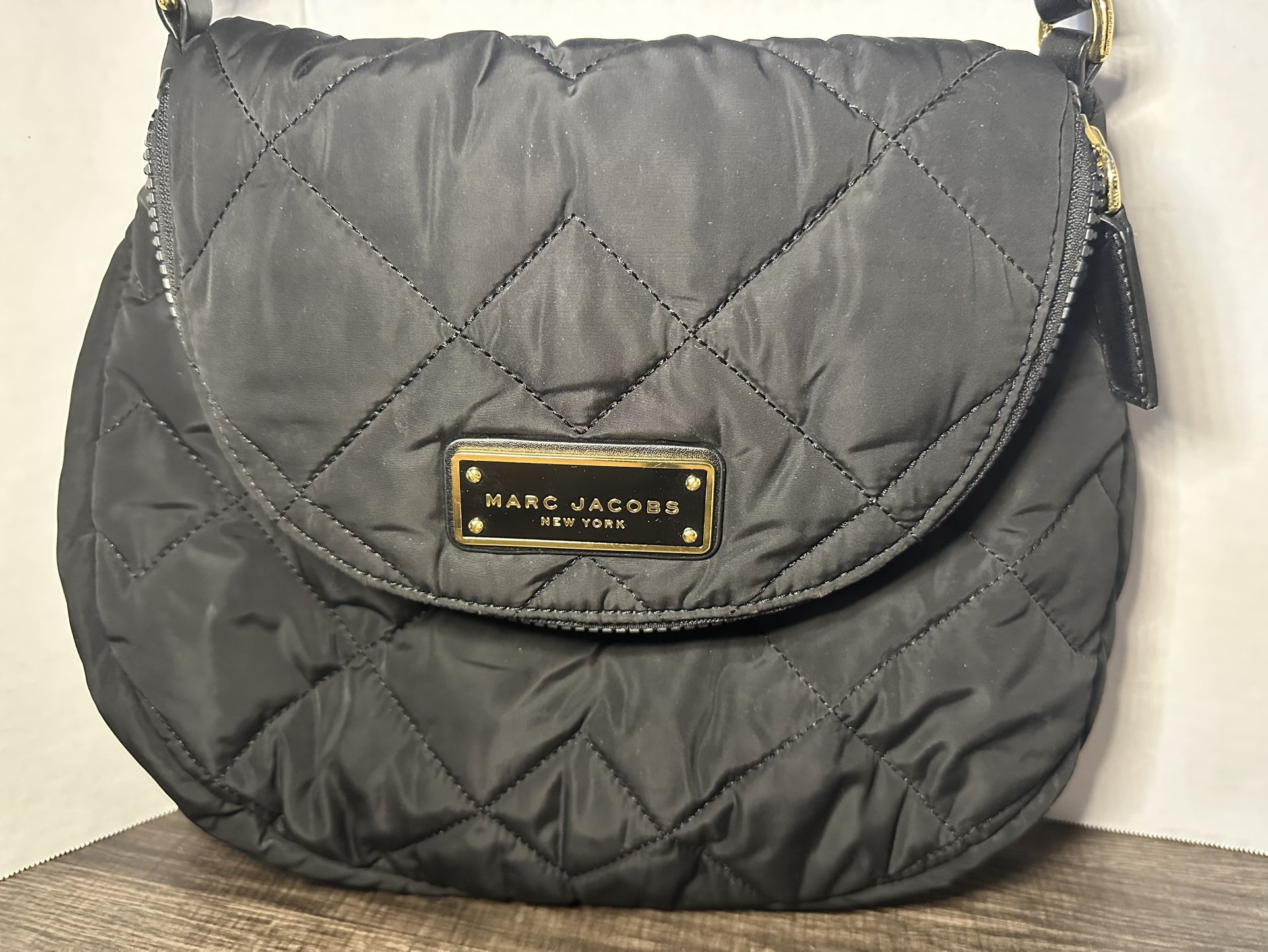 Used But Good Marc By Marc Jacobs Black Quilted Mini Messenger Crossbody Bag Purse