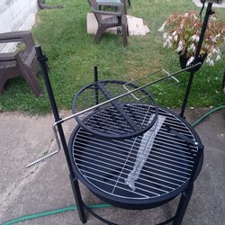 Fire Pit / Campfire BBQ Grill Brand New