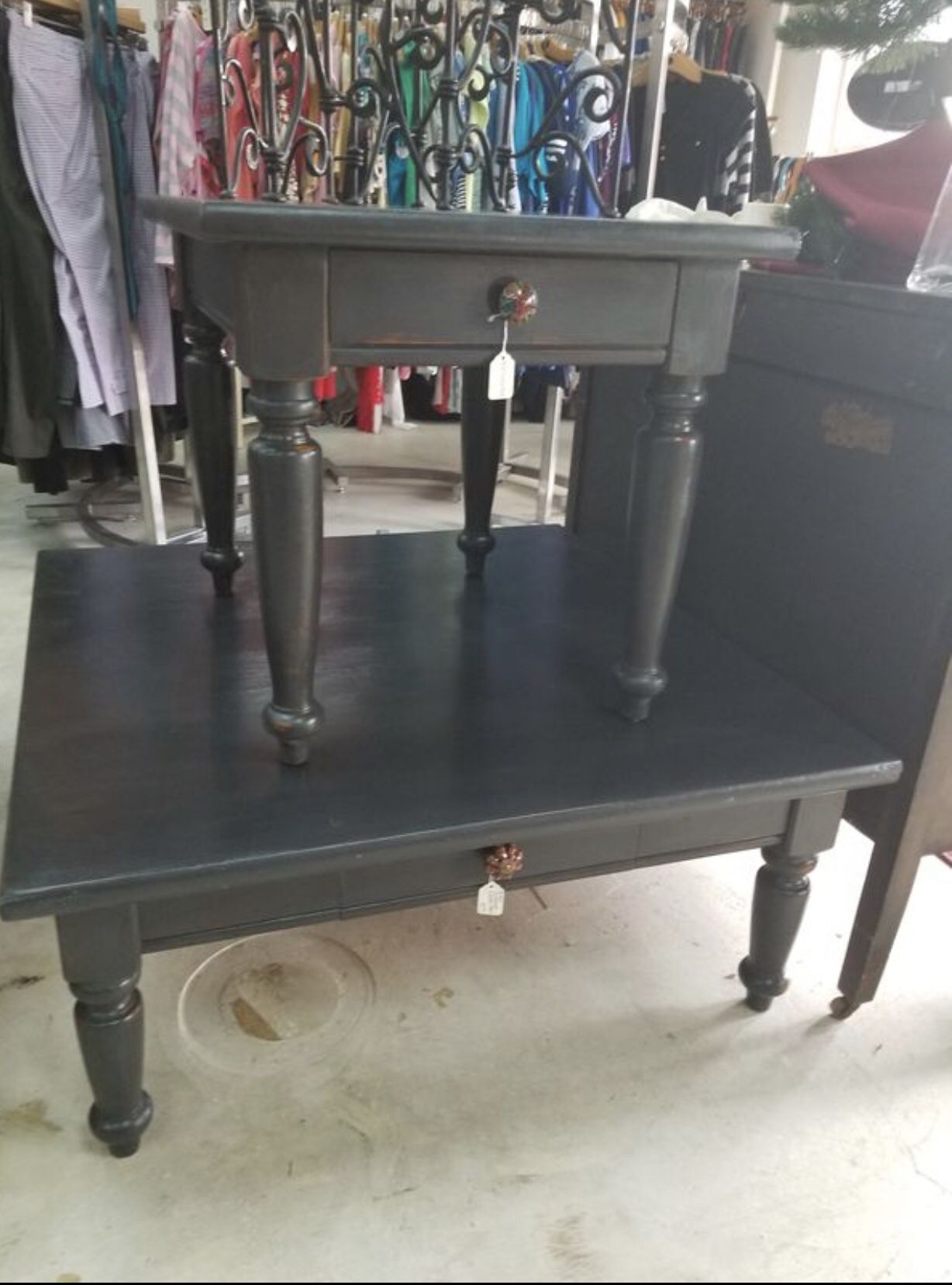 Grey coffee table & matching side table