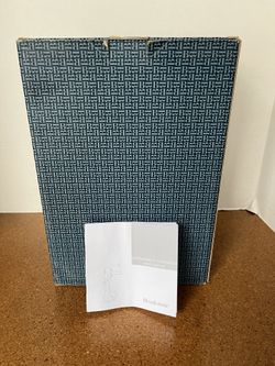 Brookstone Countrytop Wine Opener 