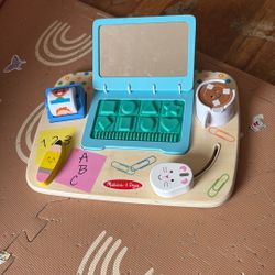 Melissa & Doug Play Desktop 