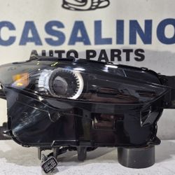 2020-2025 MAZDA CX-30 FULL LED HEADLIGHT RIGHT PASSENGER SIDE OEM 