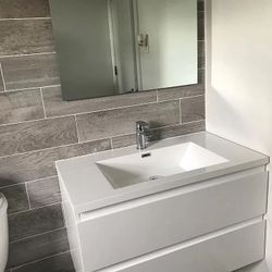 Brand New Moreno Bath, 36” Floating Bathroom Vanity w/ Sink, White Gloss