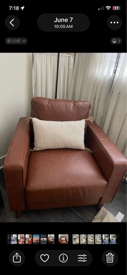 Brown Sitting Chair