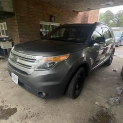 2012 Ford Explorer