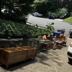 Free Table Chairs Etc