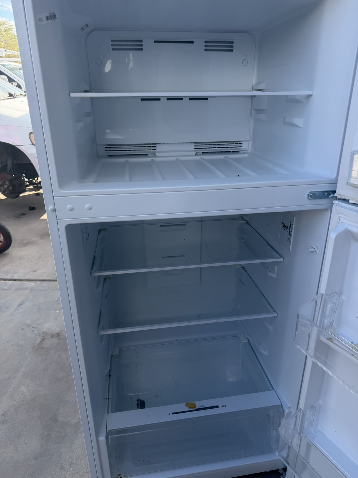 Fridge With Freezer