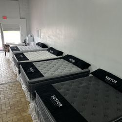 New Mattresses (Never Used) King/Queen/Full 