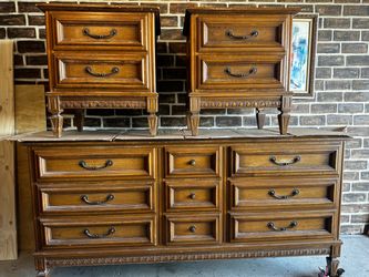 MCM Dresser Set