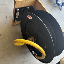 Wall Mount Retractable Air Hose Reel 
