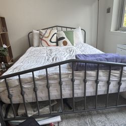 Queen Sized Bed Frame