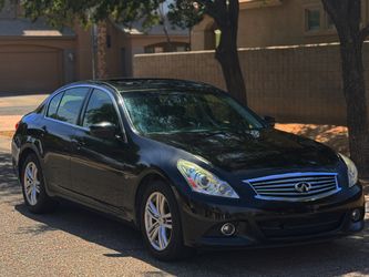 2015 Infiniti Q40